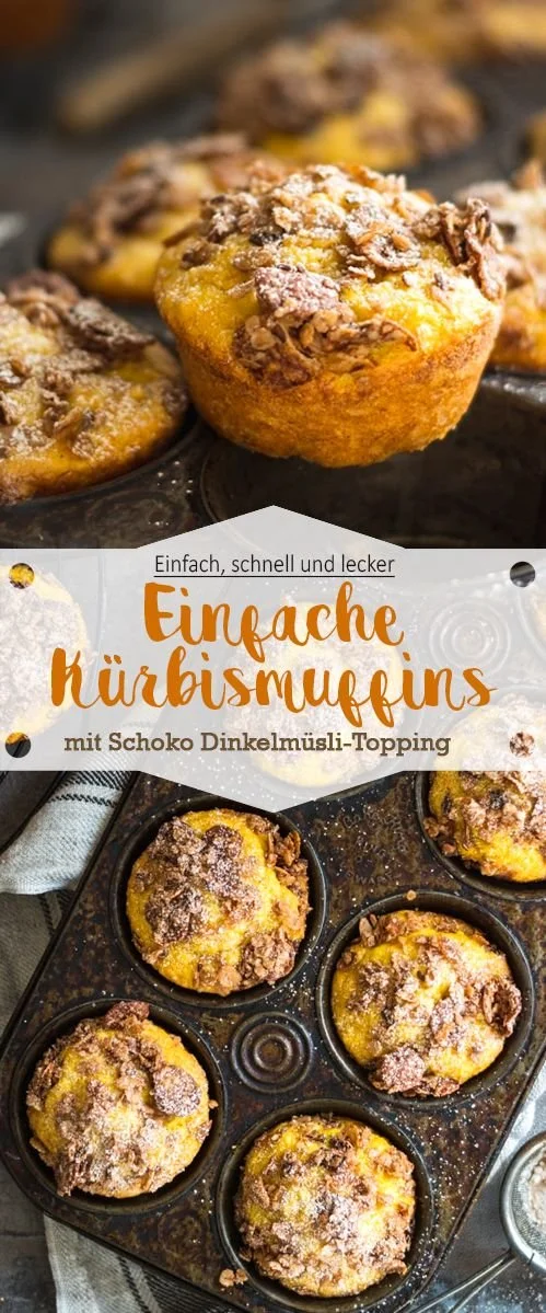 Kürbismuffins mit Schoko Dinkel Müsli-Topping auf einem Holzbrett
